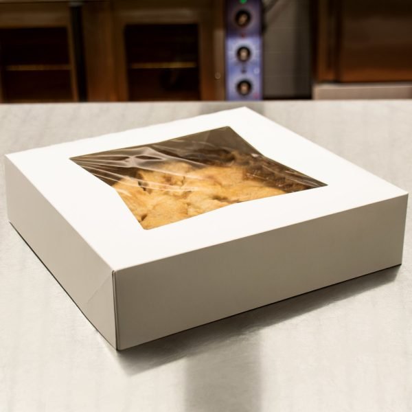 1659227 Cake Box - 10" x 10" x 2 1/2" White Auto-Popup Window Pie / Bakery Box